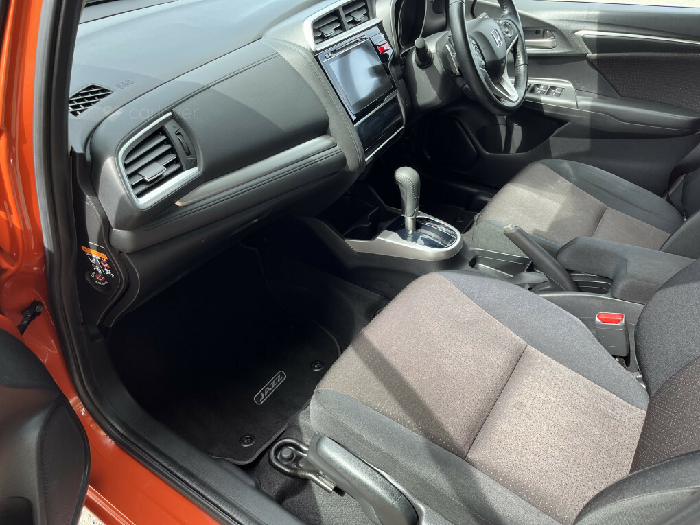 Honda Jazz Jazz Se I-vtec Cvt Blue #16