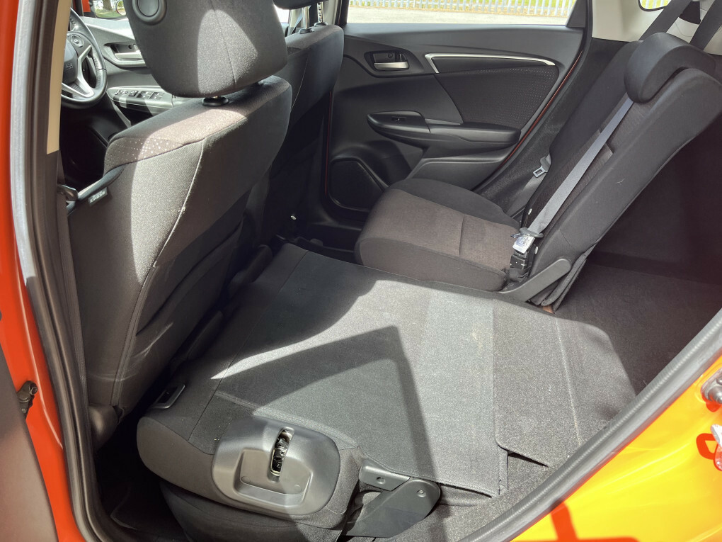 Honda Jazz Jazz Se I-vtec Cvt Blue #18