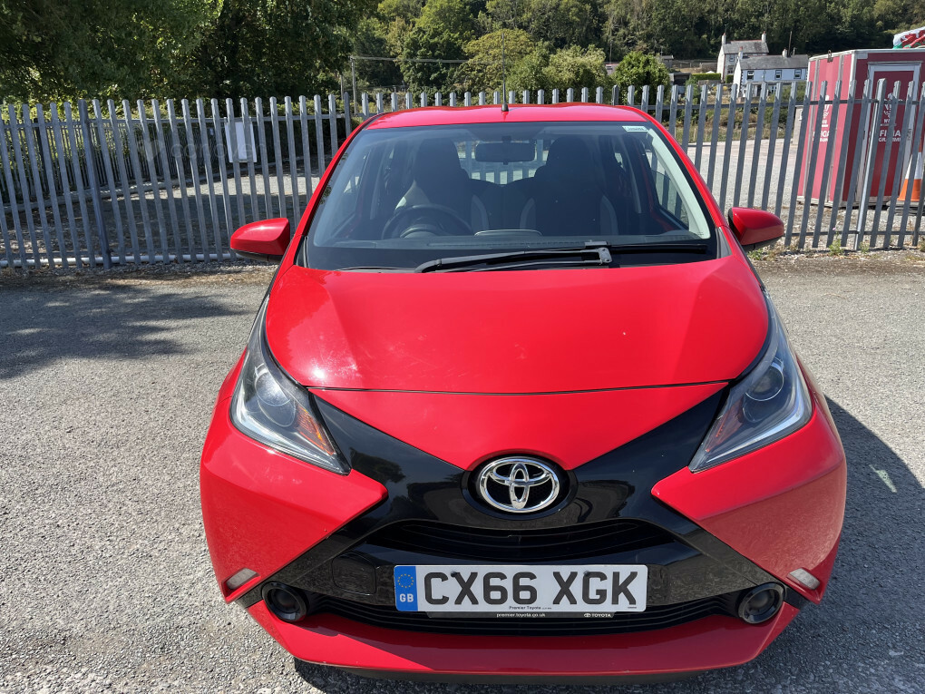Toyota Aygo X X-play Vvt-i #2