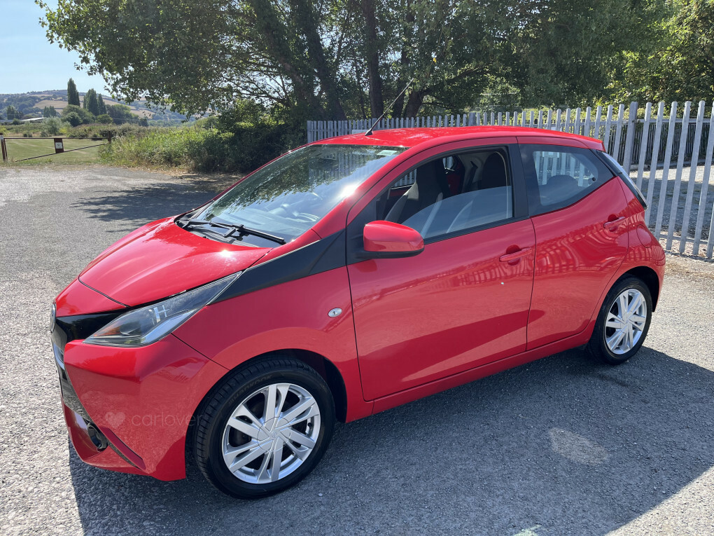 Toyota Aygo X X-play Vvt-i #4
