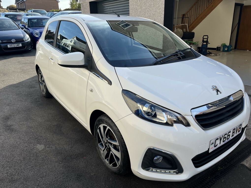 Peugeot 108 Allure #2