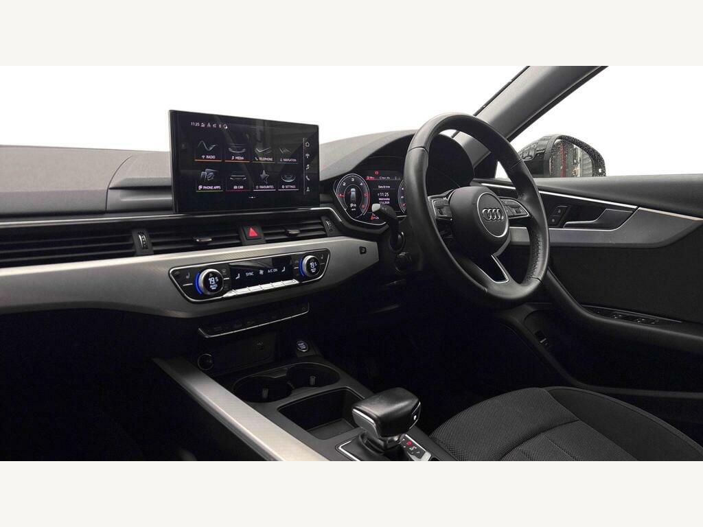 Audi A4 Avant 2.0 Tdi 35 Technik S Tronic Euro 6 S S Black #5