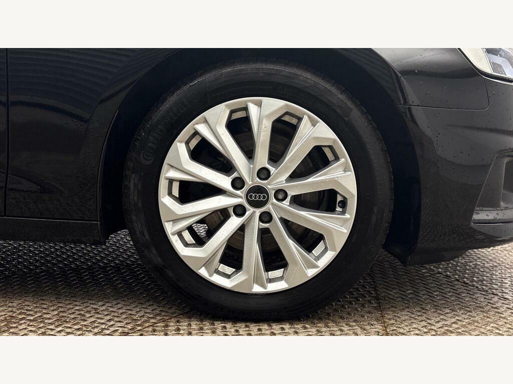 Audi A4 Avant 2.0 Tfsi 40 S Line Estate S Tronic Euro White #9