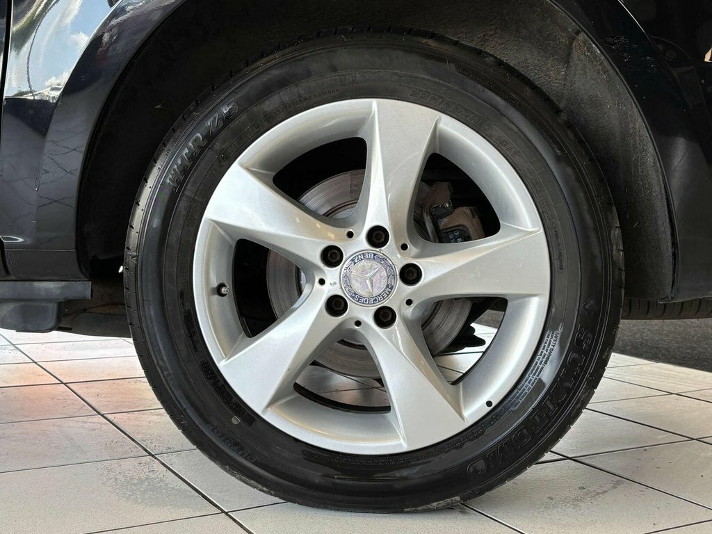 Mercedes-Benz V Class V250 Bluetec Sport Black #15