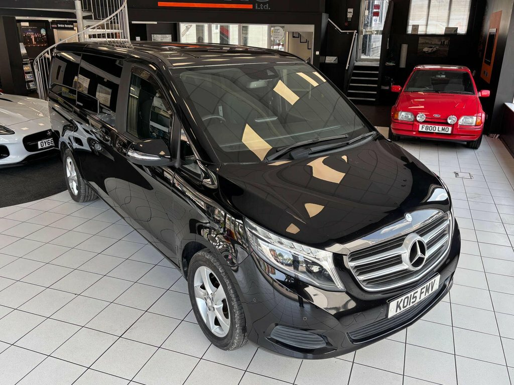 Mercedes-Benz V Class V250 Bluetec Sport Black #3