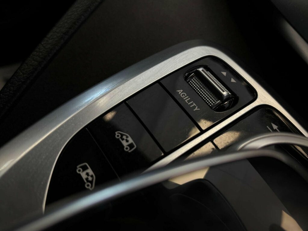 Mercedes-Benz V Class V250 Bluetec Sport Black #35