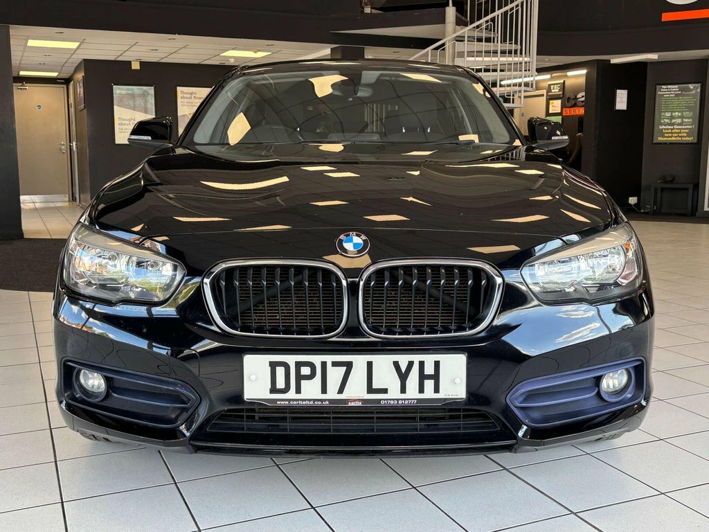 BMW 1 Series 1.5L Sport Black #4