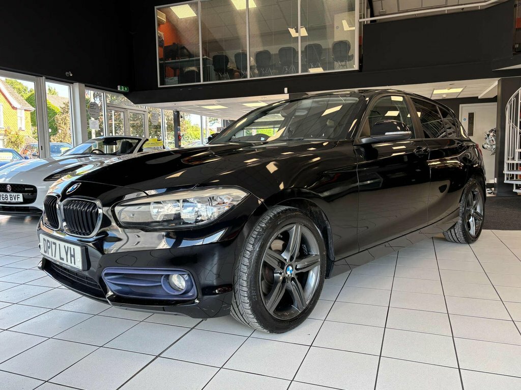 BMW 1 Series 1.5L Sport Black #5