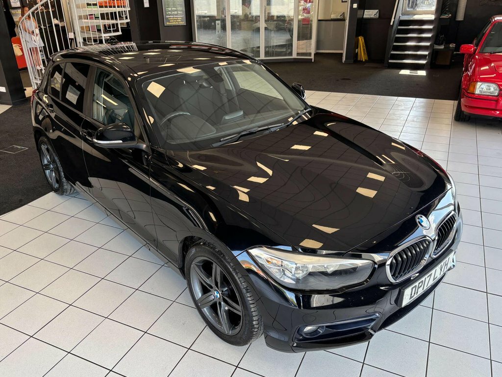 BMW 1 Series 1.5L Sport Black #3