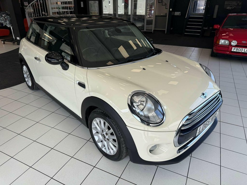 Mini Hatch 1.5L Cooper White #2
