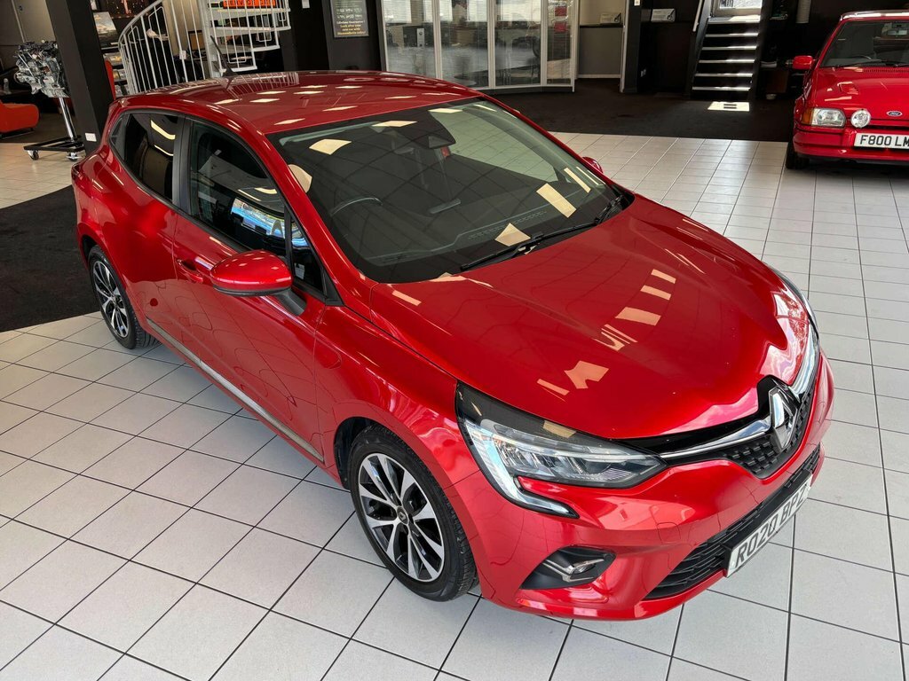 Renault Clio 1L Iconic Red #3