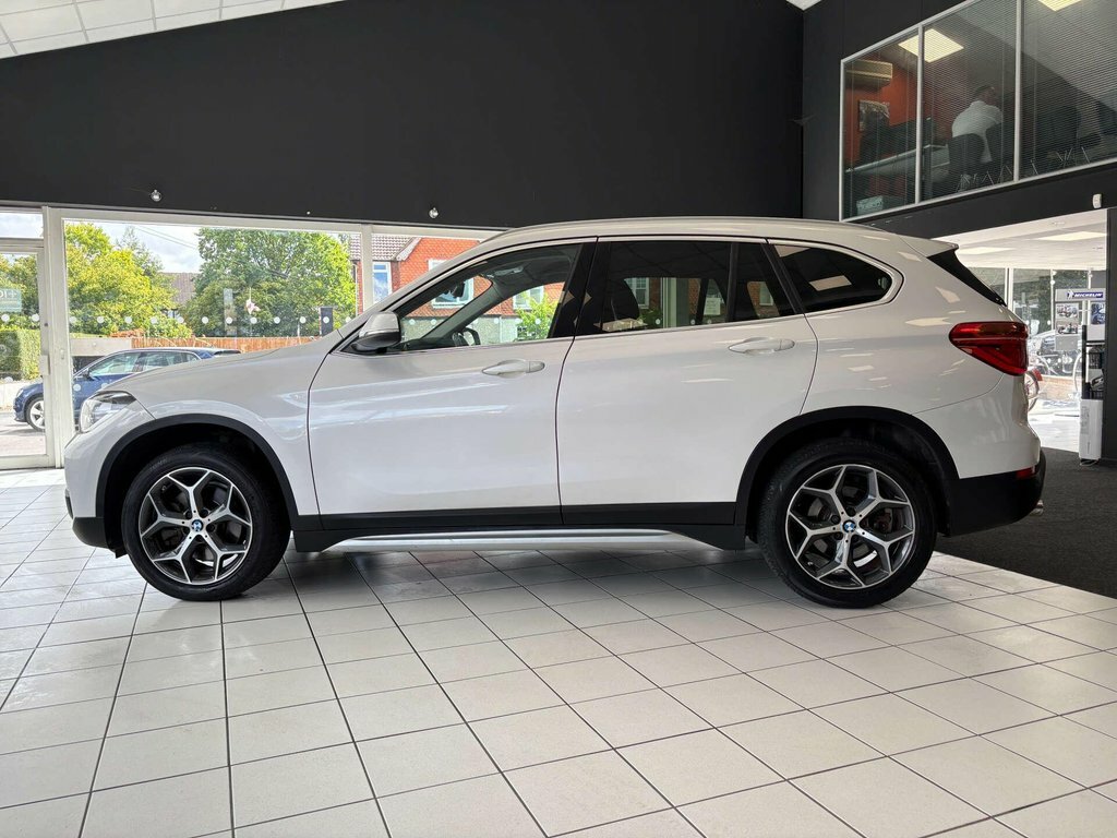 BMW X1 2L Xline White #6