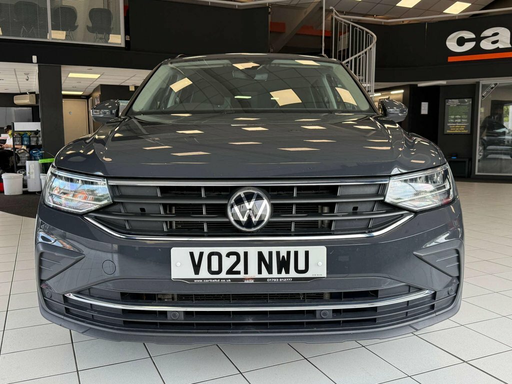 Volkswagen Tiguan 1.5L Life Grey #4