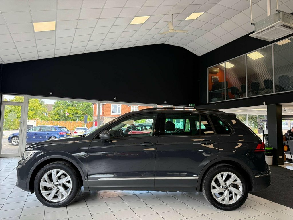 Volkswagen Tiguan 1.5L Life Grey #6