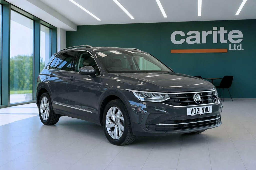 Volkswagen Tiguan 1.5L Life Grey