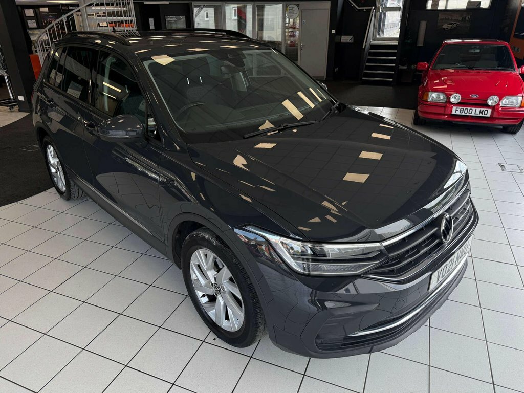 Volkswagen Tiguan 1.5L Life Grey #3
