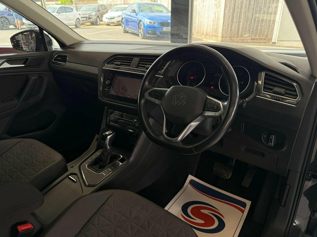 Volkswagen Tiguan 1.5L Life Grey #2