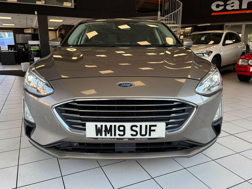 Ford Focus 1L Titanium Silver #5
