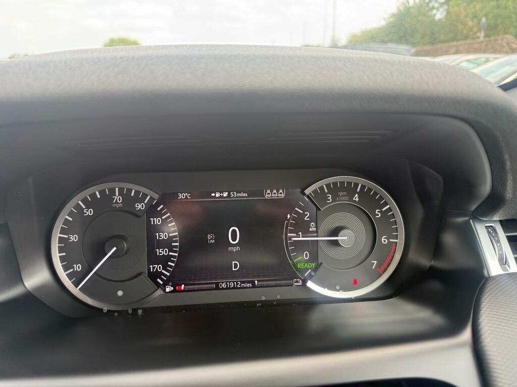 Land Rover Discovery Sport Core Black #20