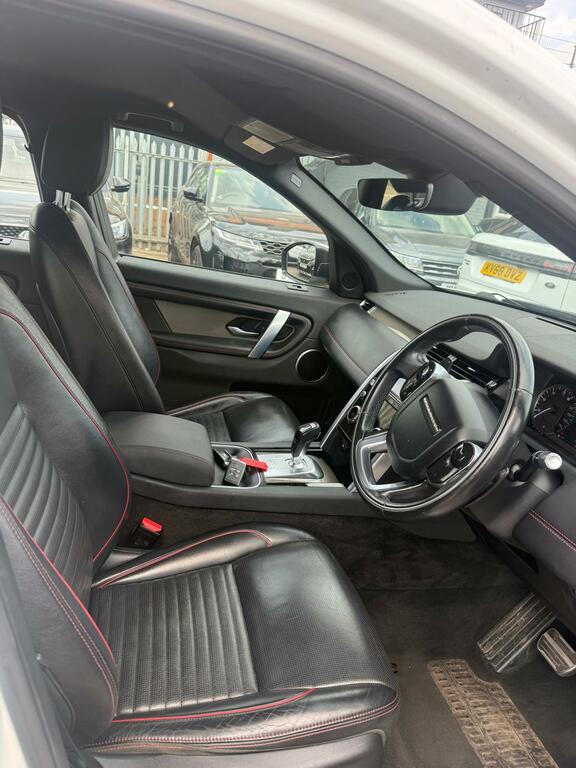 Land Rover Discovery Sport Core Black #18