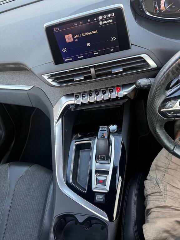 Peugeot 5008 1.5 Bluehdi Gt Line White #24