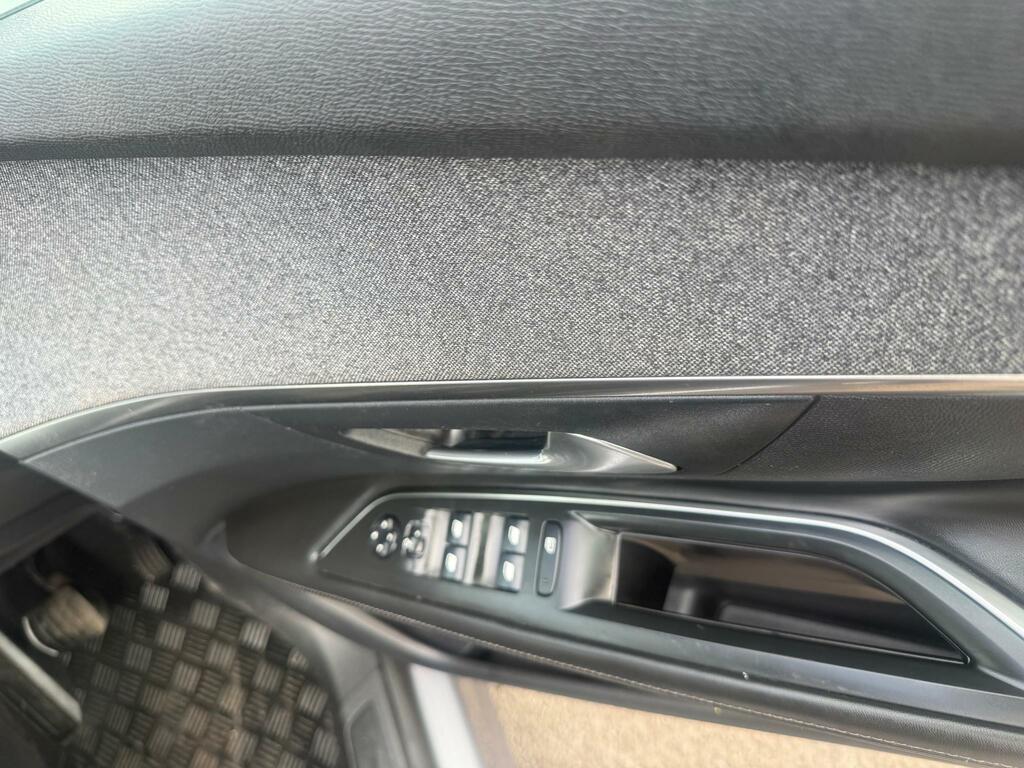 Peugeot 3008 1.6 Bluehdi Allure Eat Euro 6 Ss White #12