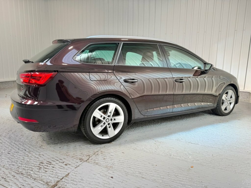 Seat Leon 1.4L Fr Technology Purple #6