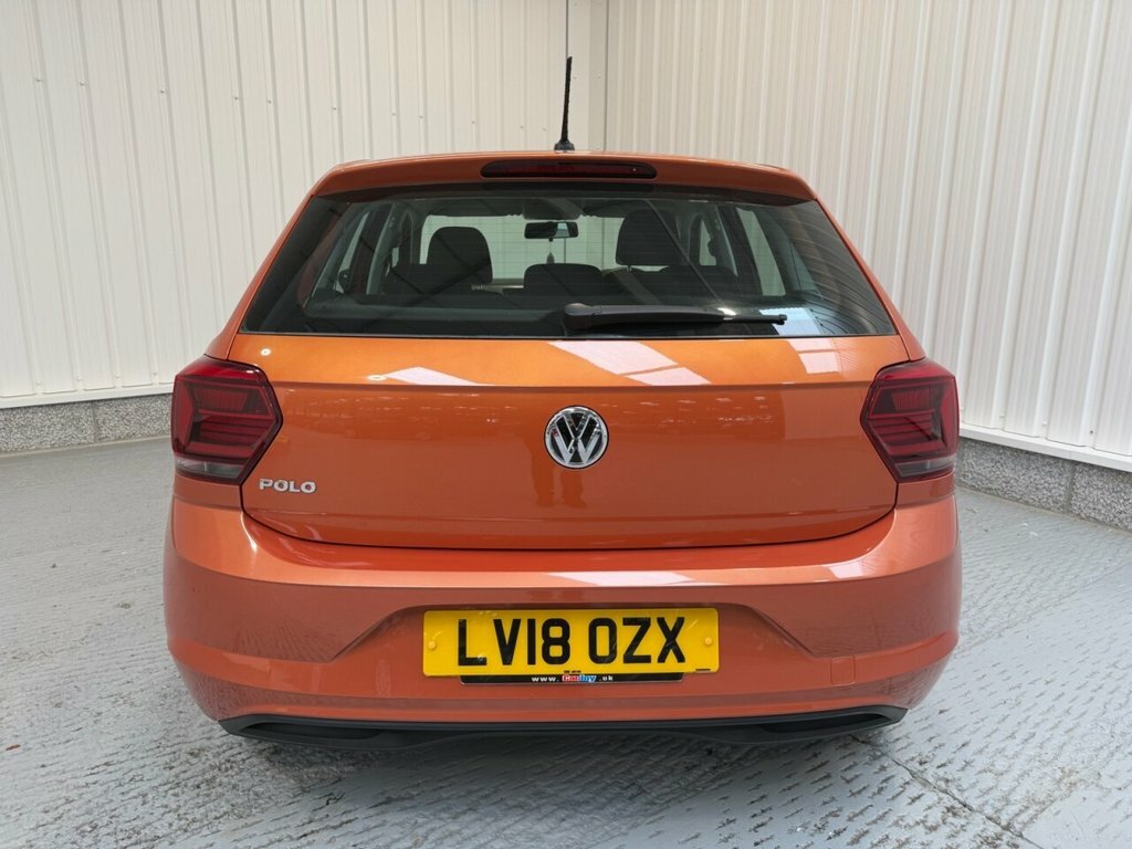 Volkswagen Polo 1L Se Orange #5