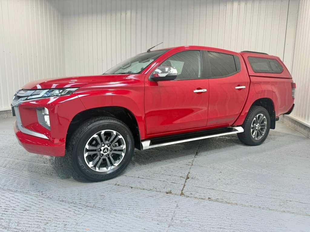 Mitsubishi L200 2.2L Dc Barbarian Red #3