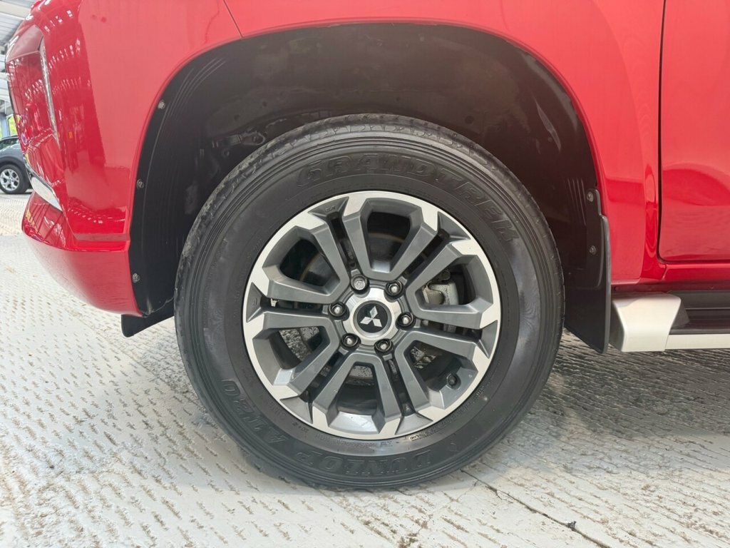 Mitsubishi L200 2.2L Dc Barbarian Red #4