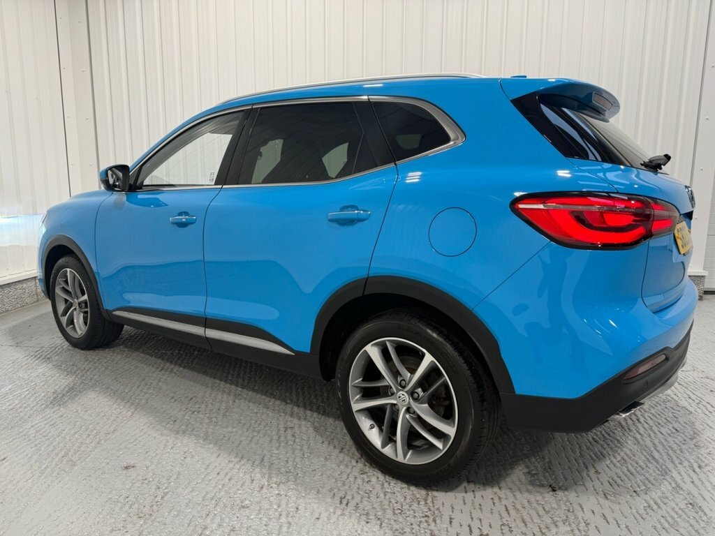 MG HS 1.5L Exclusive Blue #6