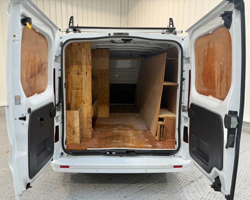 Vauxhall Vivaro 1.6 Cdti 2900 Ecoflex L1 H1 Euro 6 S S White #9