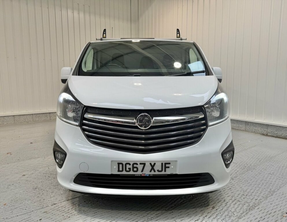 Vauxhall Vivaro 1.6L Sportive White #3