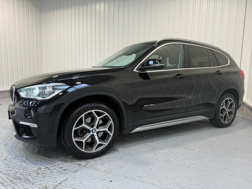 BMW X1 2L Xline Black #3