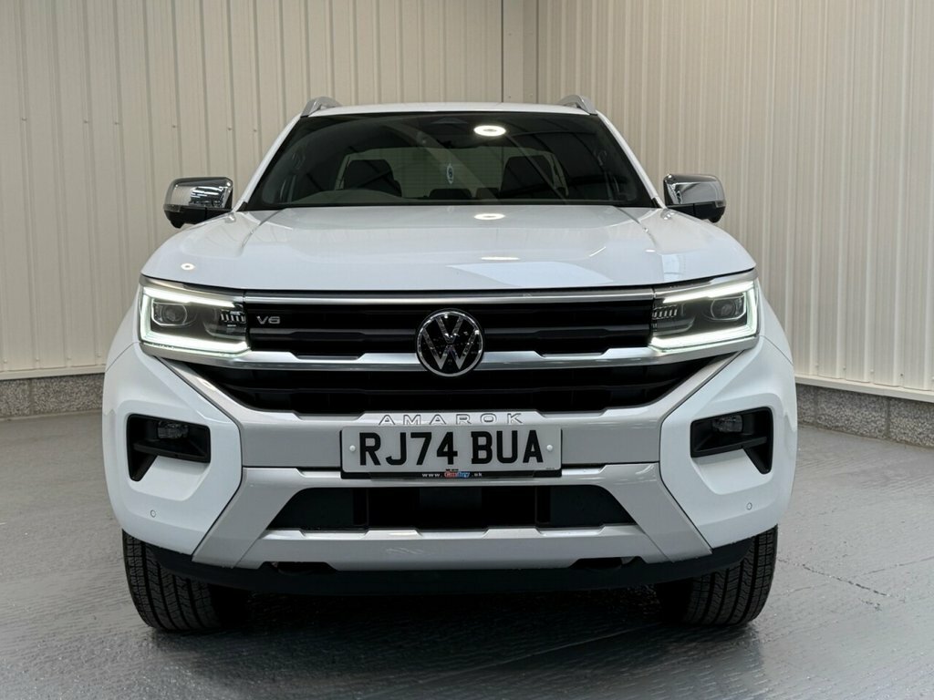 Volkswagen Amarok 3L Aventura White #2