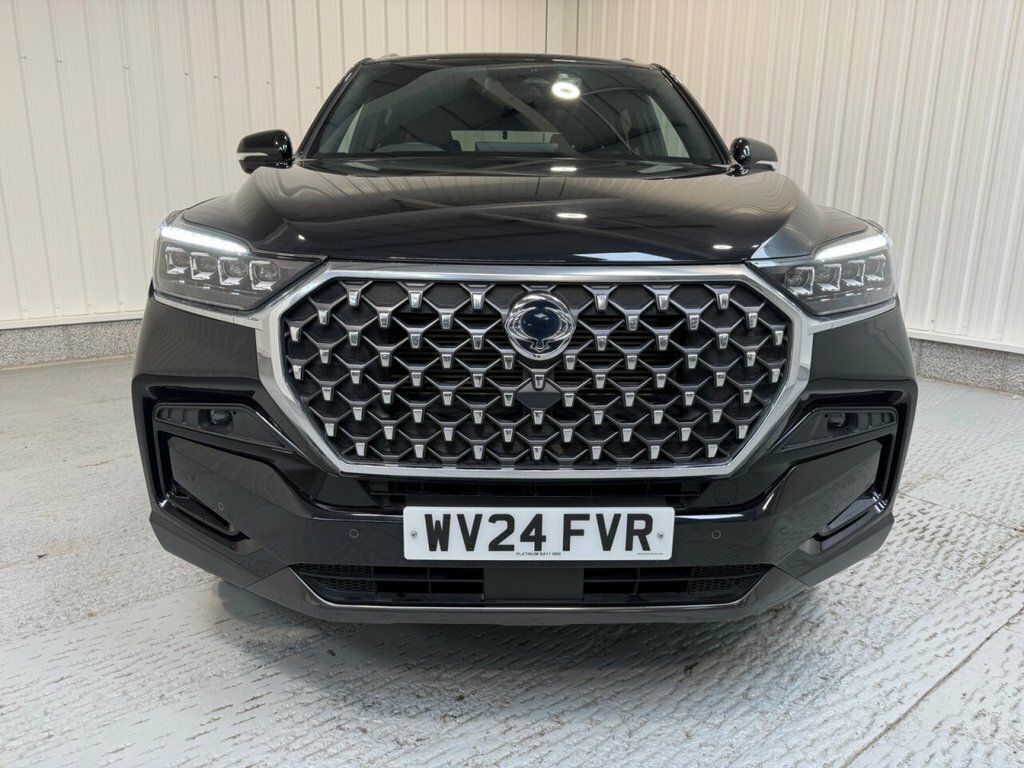 SsangYong Rexton 2.2L K30 Black #2