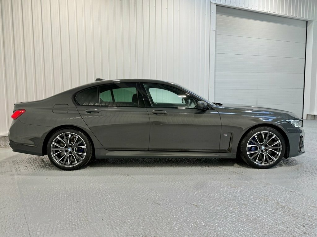 BMW 7 Series 3L M Sport Grey #4