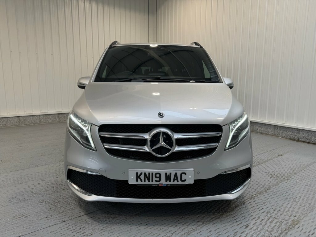 Mercedes-Benz V Class 2L Sport Silver #2