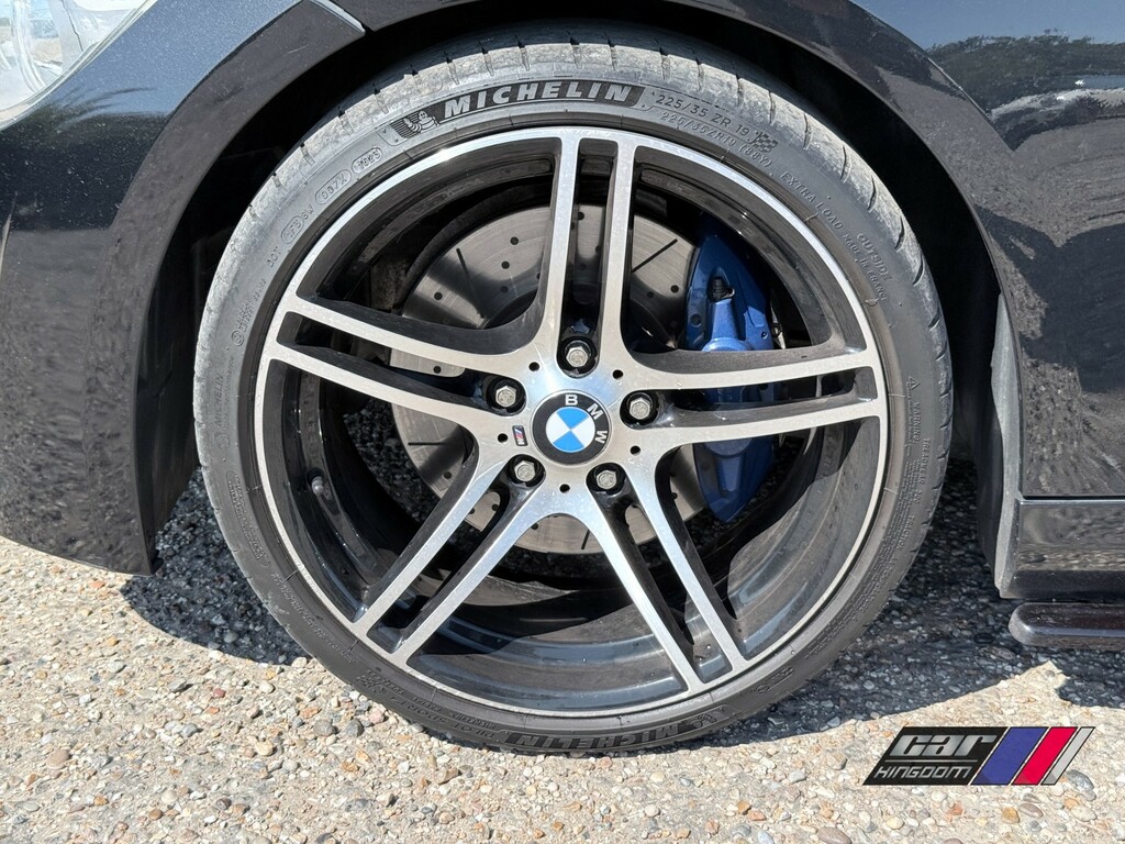 BMW 3 Series 2.0 318D Exclusive Edition Touring 141 Bhp Black #56