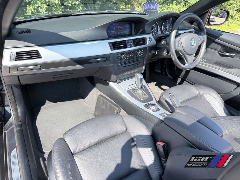 BMW 3 Series 2.0 318D Exclusive Edition Touring 141 Bhp Black #21
