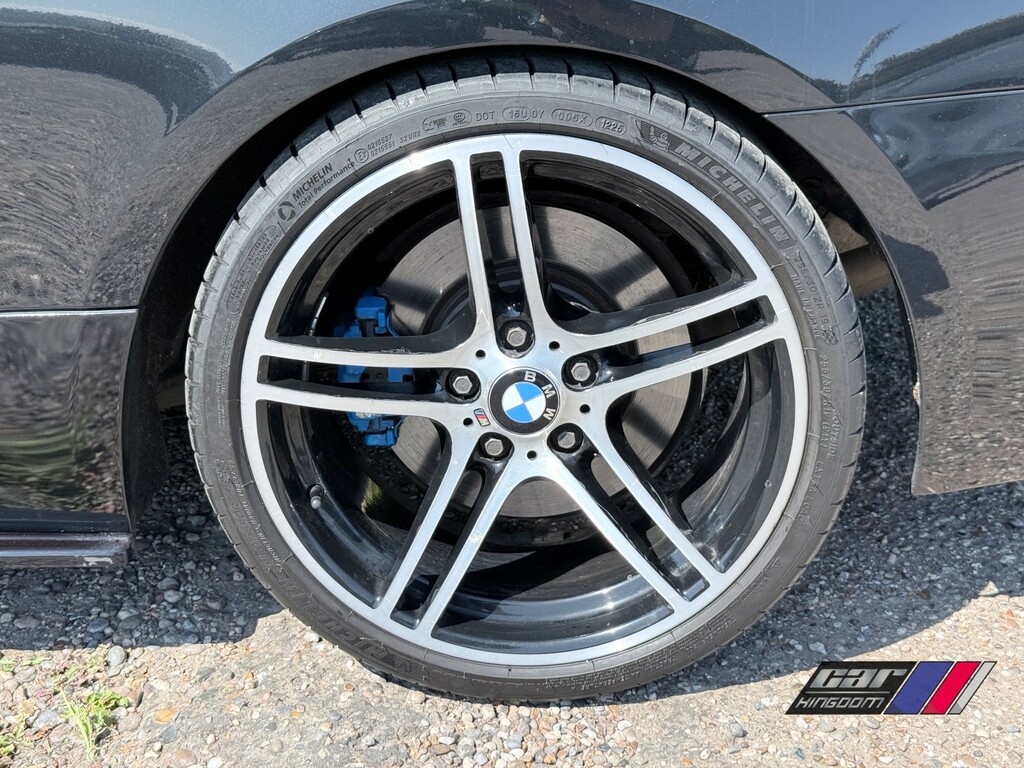 BMW 3 Series 2.0 318D Exclusive Edition Touring 141 Bhp Black #55