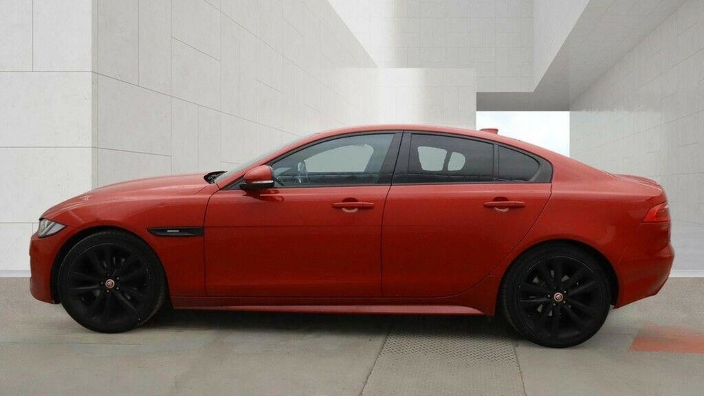 Jaguar XE Saloon 2.0 D180 R-dynamic S Euro 6 Ss White #9