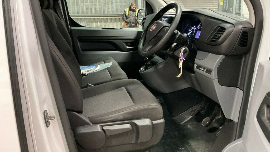 Fiat Scudo 1.5 Multijet Tecnico Swb Euro 6 Ss 6Dr White #2