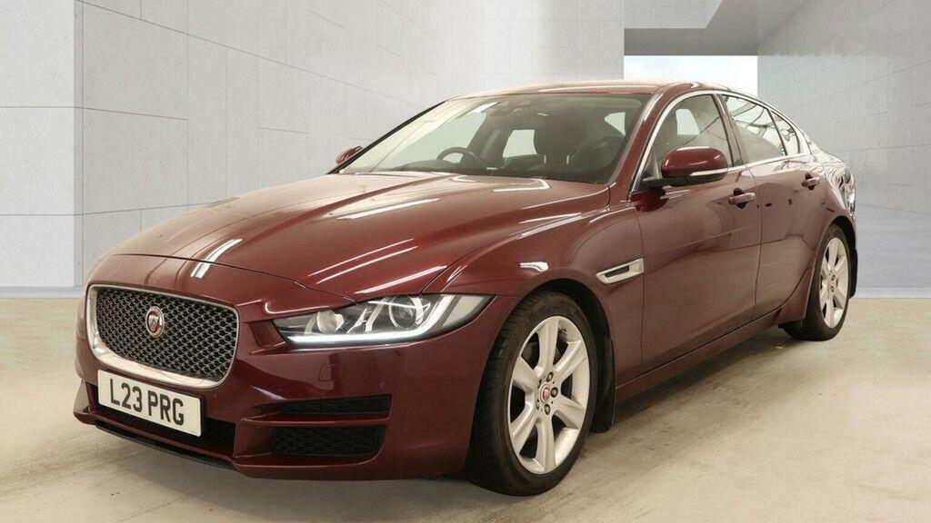 Jaguar XE 2.0D Portfolio Euro 6 Ss Red #6