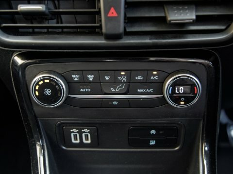 Ford Ecosport Ecosport Titanium Silver #33