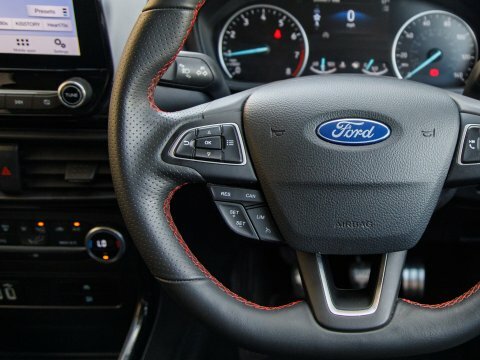 Ford Ecosport Ecosport Titanium Silver #18