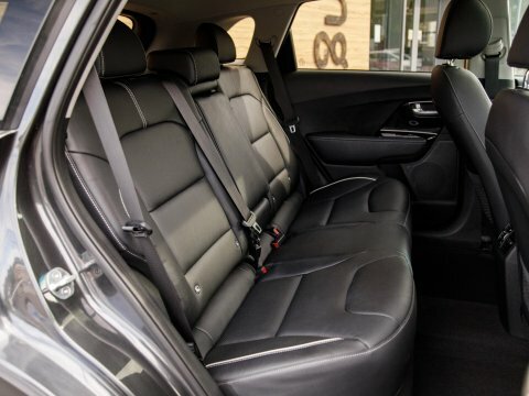 Kia Niro 1.6 Gdi 3 Dct Euro 6 Ss White #43
