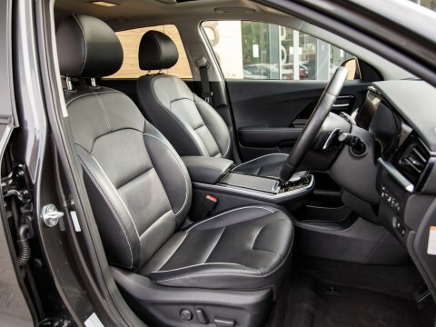 Kia Niro 1.6 Gdi 3 Dct Euro 6 Ss White #37