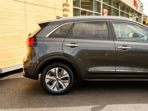 Kia Niro 1.6 Gdi 3 Dct Euro 6 Ss White #7