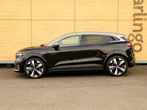 Renault Megane Hatchback Black #4